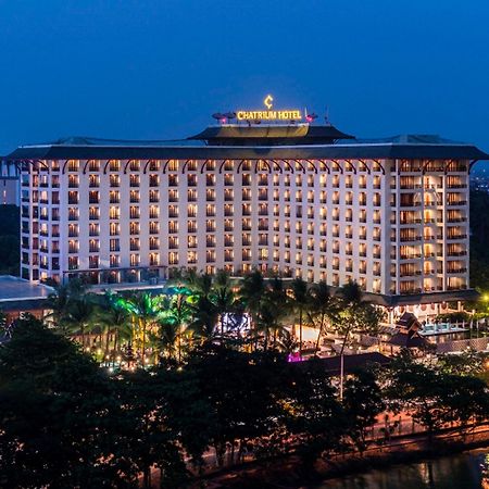 Chatrium Hotel Royal Lake Yangon Exteriör bild