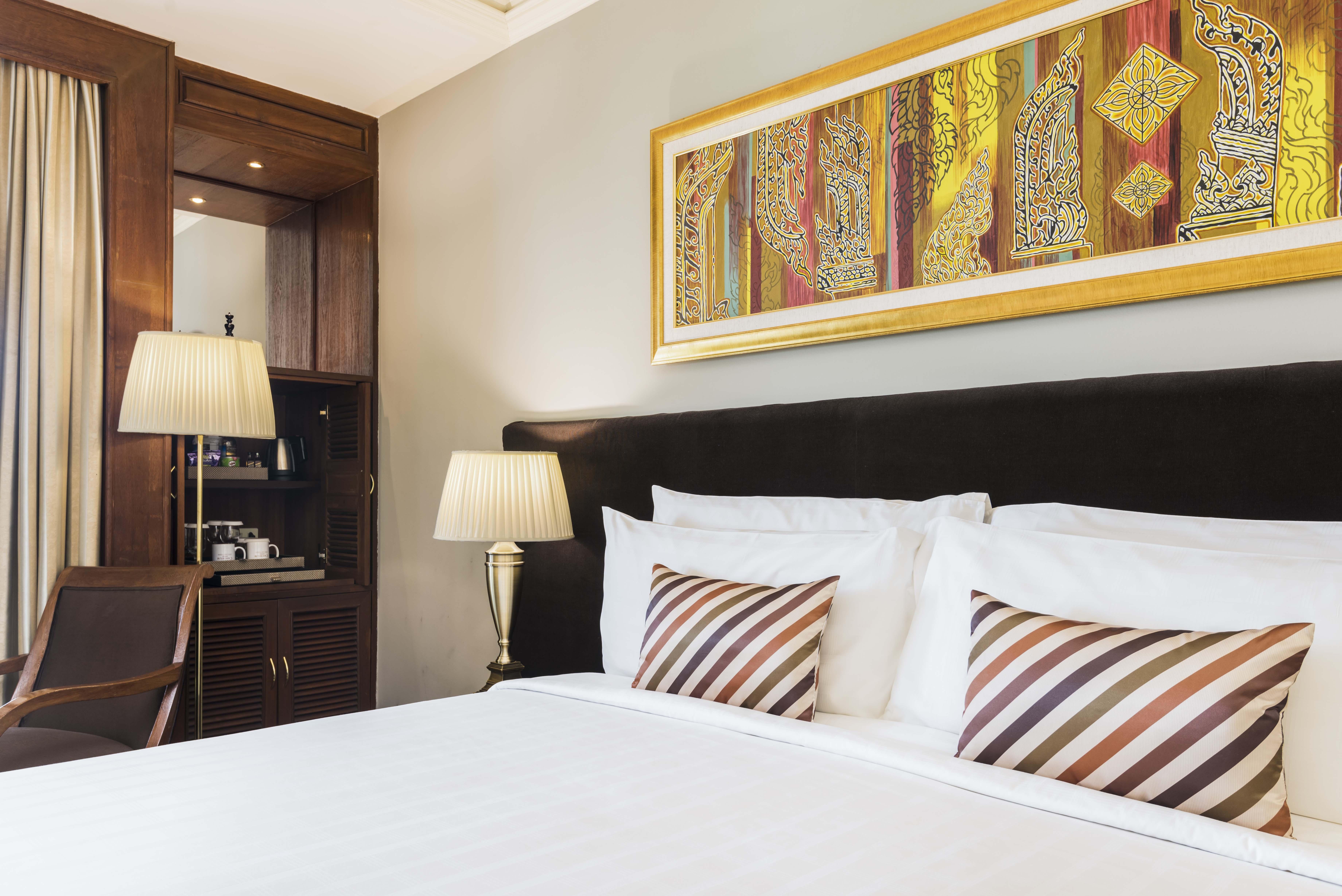 Chatrium Hotel Royal Lake Yangon Exteriör bild